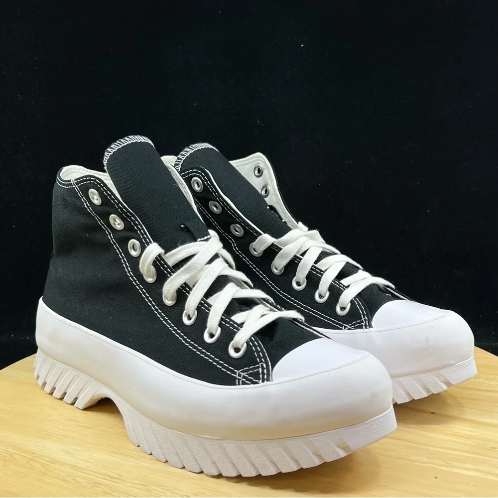 Converse Women's Chuck Taylor All Star Lugged 2.0 Hi Shoes Size 10 Black A00870C